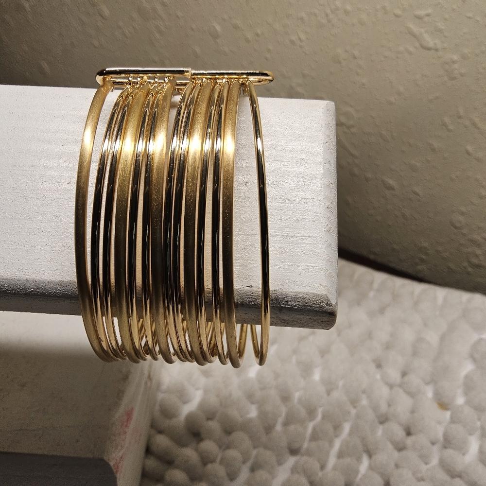 New Style & Co goldtone cuff Bracelet
